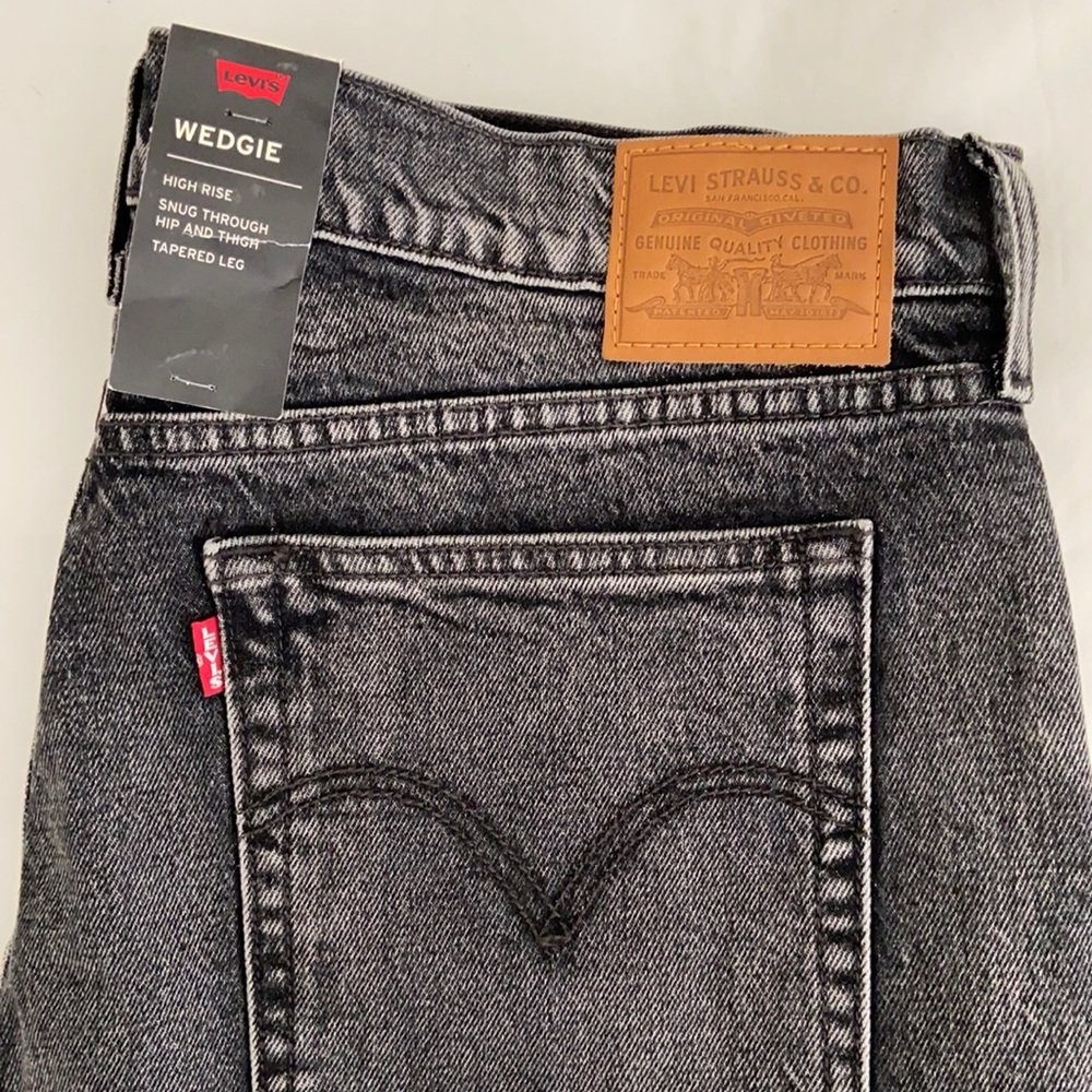 Levi’s wedgie high rise jeans